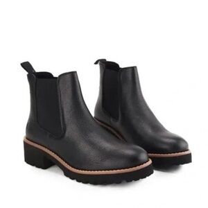 Hush Puppies Black Ankle Booties